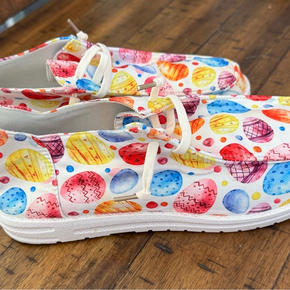 Emmeline's Fashion Easter Eggs Printed Square Toe Slip On Canvas Flats Shoes - Picture 7 of 14